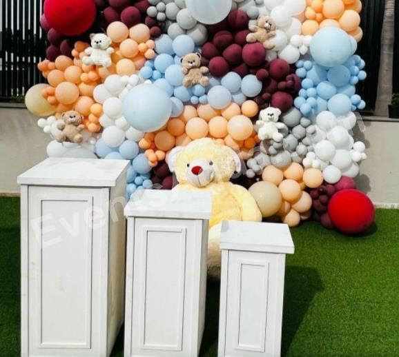 luxury-teddy-bear-balloon-backdrop-decoration-2.jpg