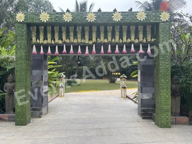 Luxury Woven Palm Leaf Entrance Arch Decoration Decoration in Jaipur