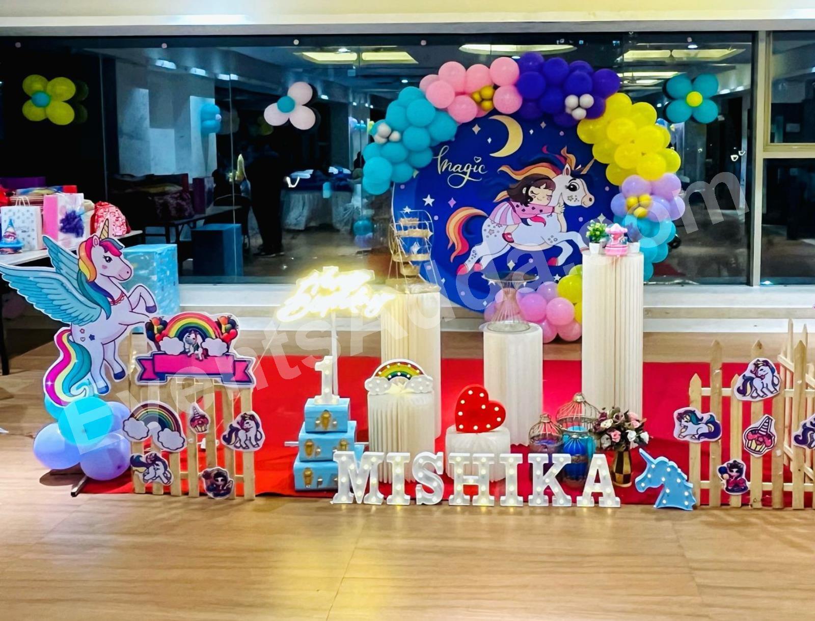 magical-unicorn-birthday-decoration-3.jpg