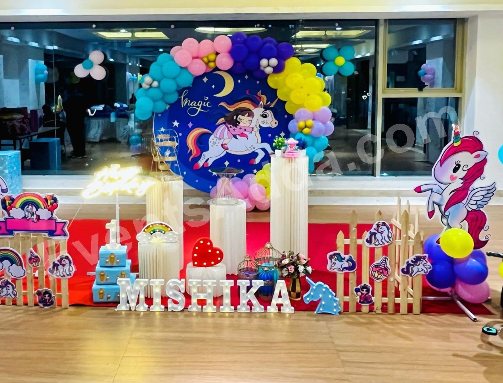 magical-unicorn-birthday-decoration-4.jpg