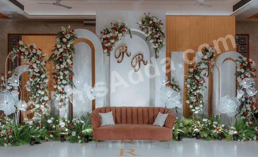 modern-arch-floral-reception-stage-decoration in Kolkata