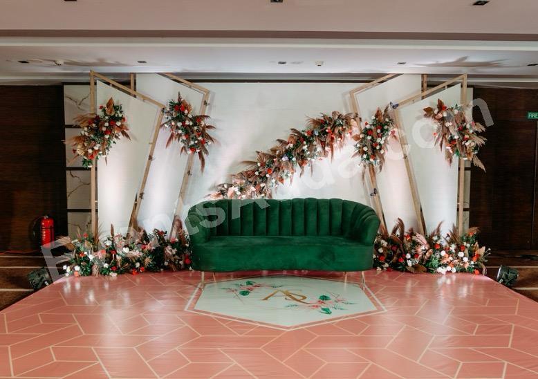 modern-botanical-lounge-decoration in Kolkata