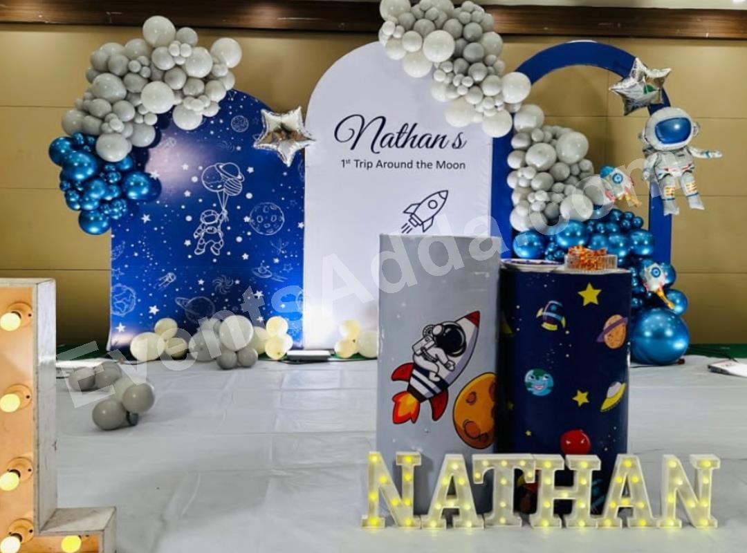 outer-space-first-birthday-balloon-decoration-4.jpg