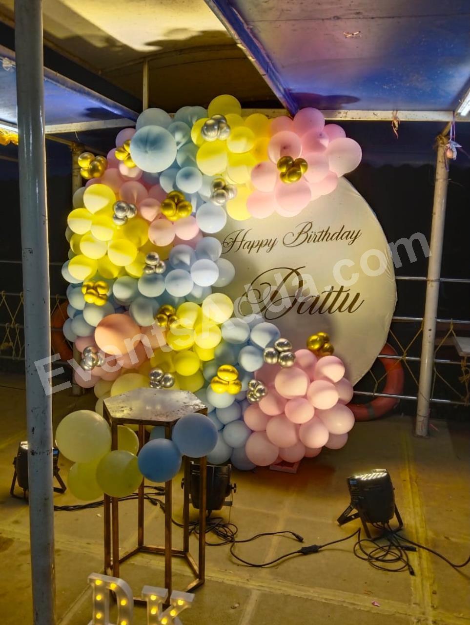 pastel-balloon-birthday-backdrop-with-personalised-name-4.jpg