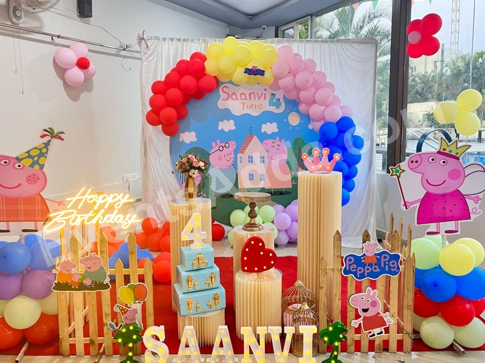 peppa-pig-theme-birthday-decoration-2.jpg