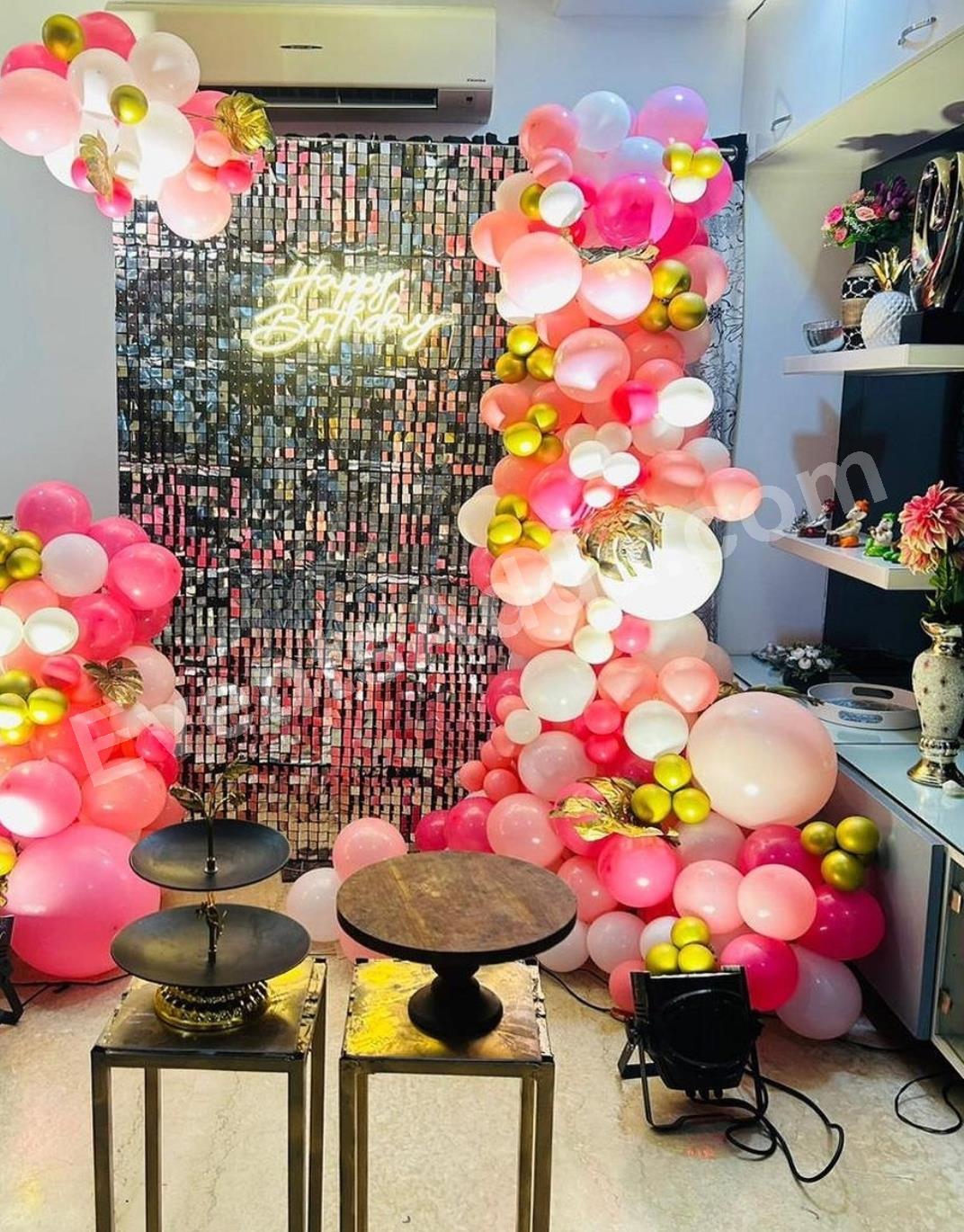 pink--gold-shimmer-birthday-backdrop-decoration-4.jpg