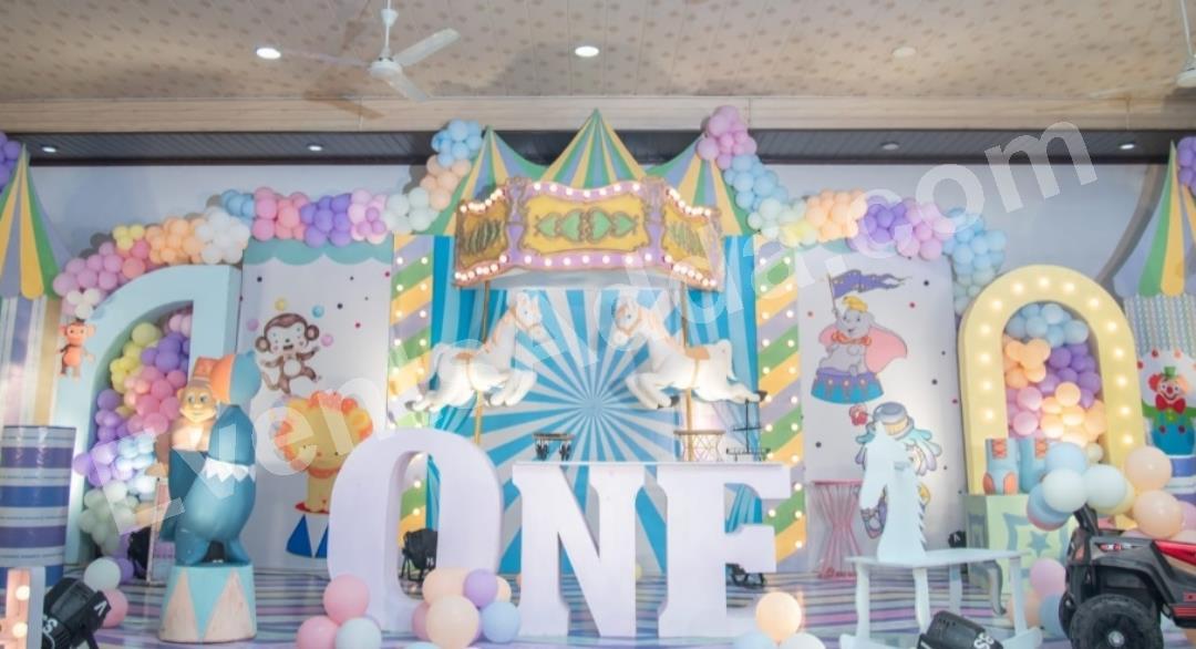 premium-carnival-circus-birthday-theme-decoration-2.jpg