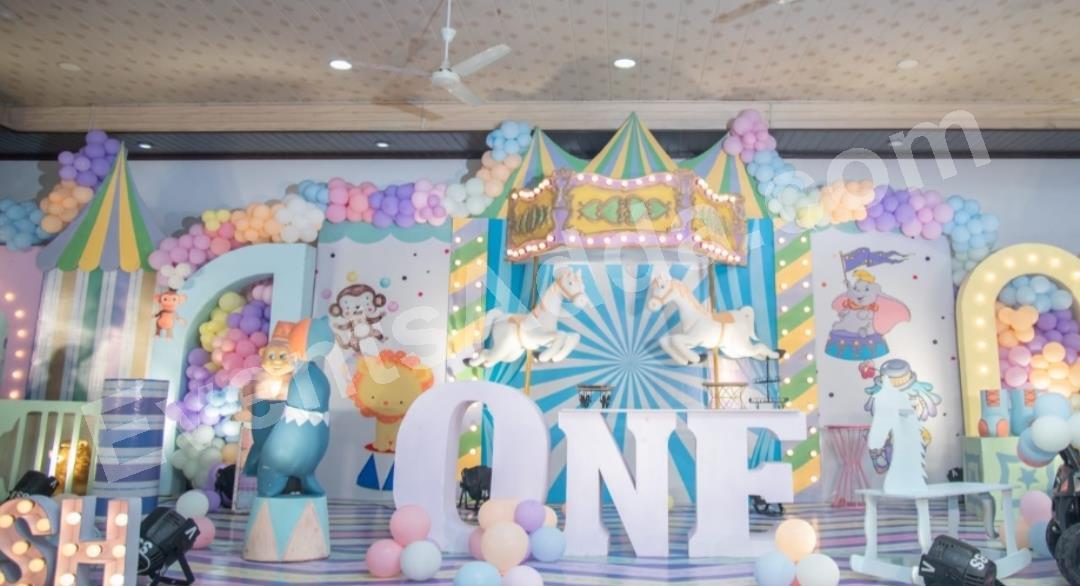 premium-carnival-circus-birthday-theme-decoration-3.jpg