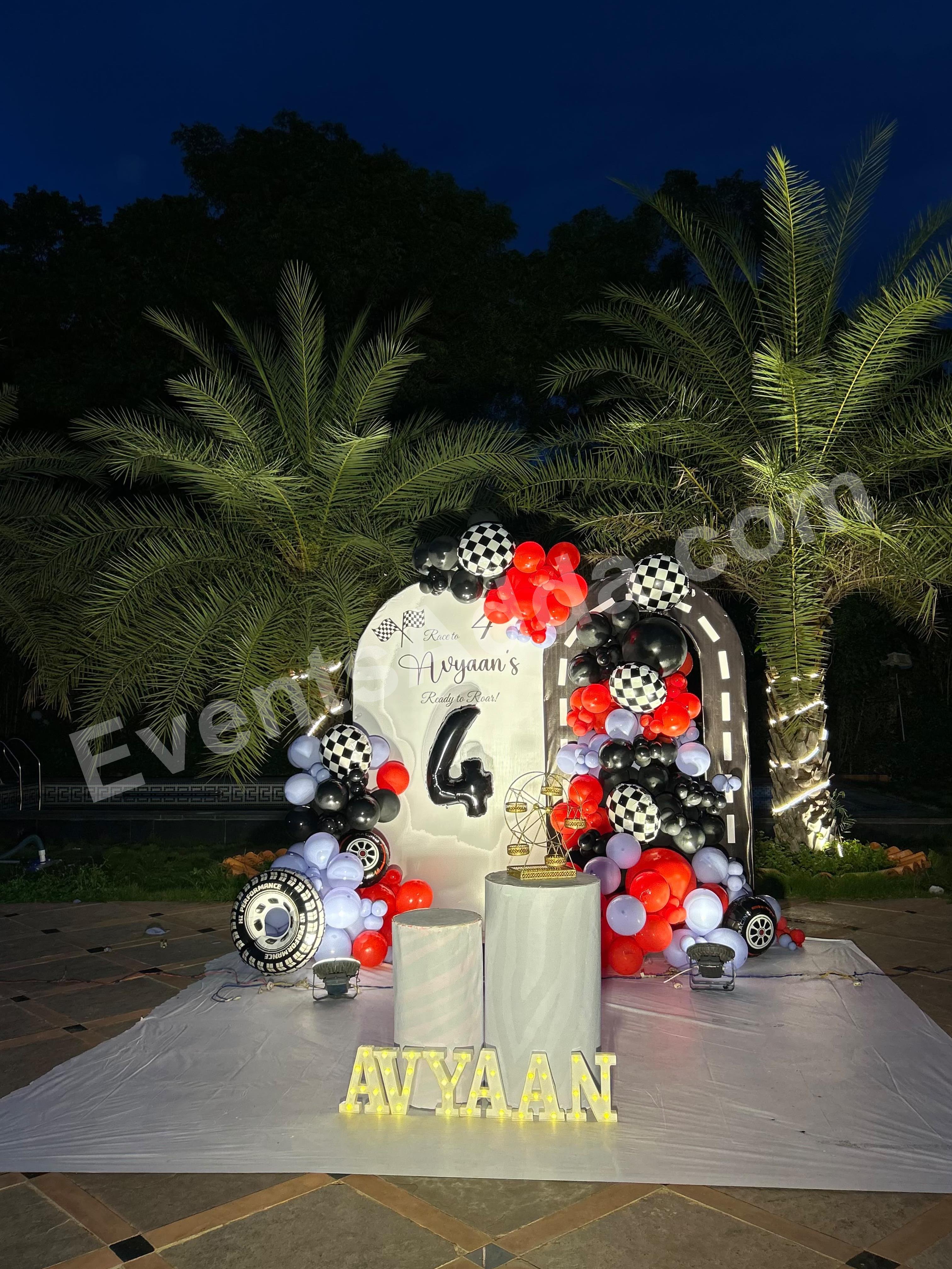 racing-car-balloon-birthday-backdrop-decoration-2.jpg