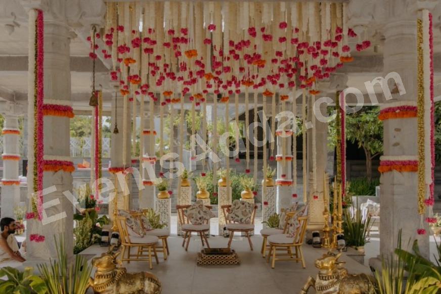 royal-floral-mandap-seating-decoration-2.jpg
