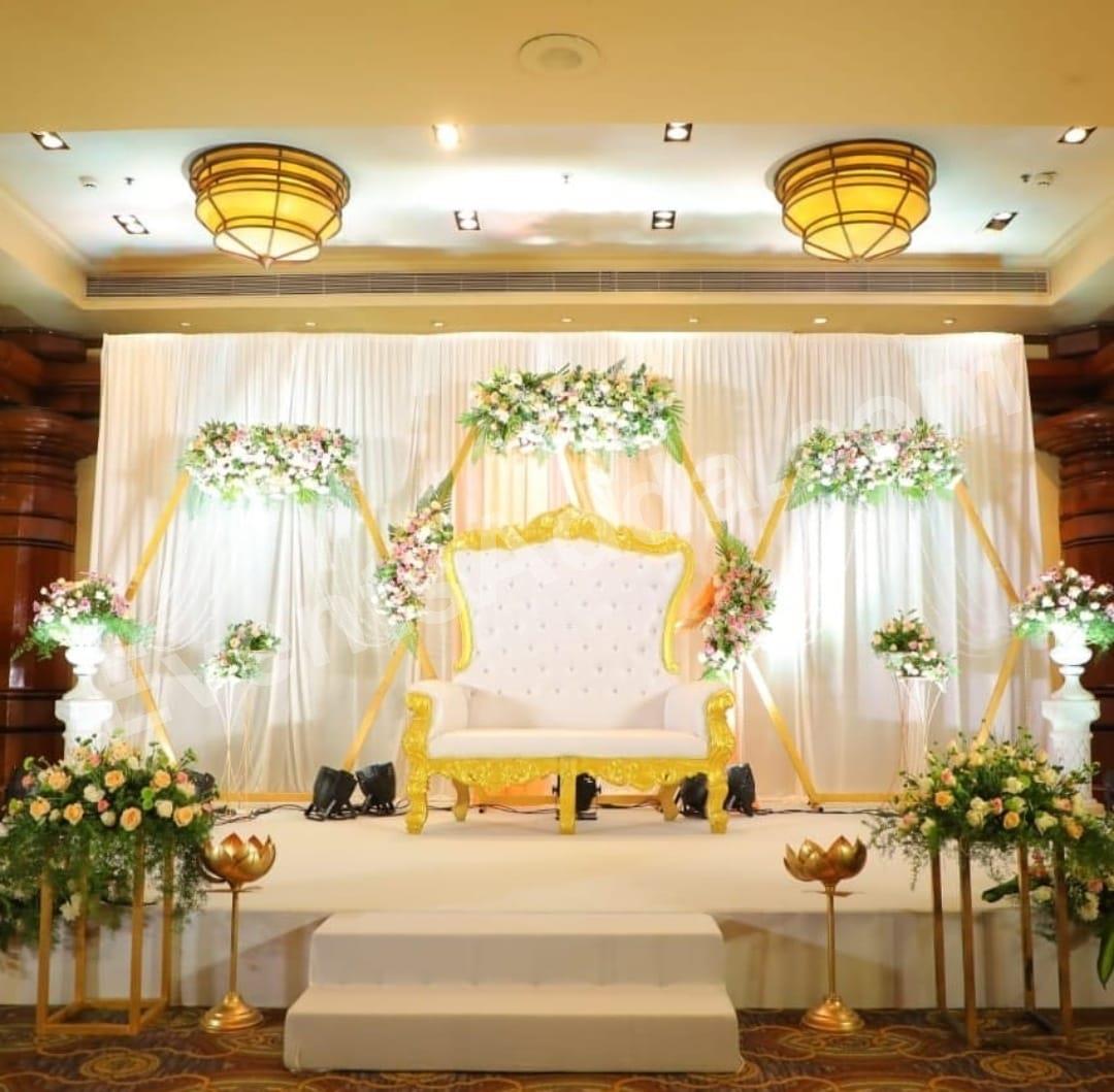 royal-luxury-throne-wedding-stage-decoration in Chandigarh