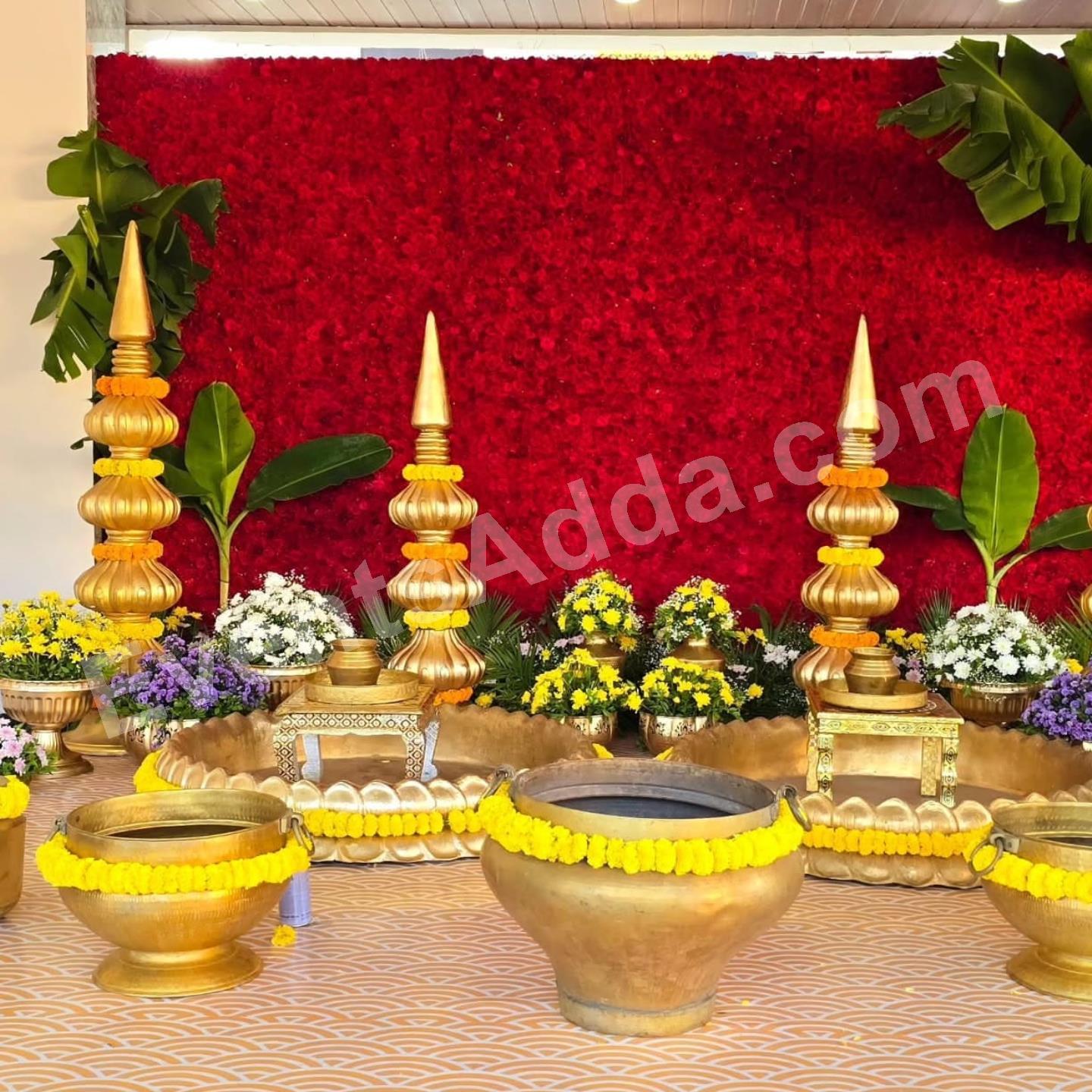 royal-red-rose-haldi-ceremony-decoration-3.jpg
