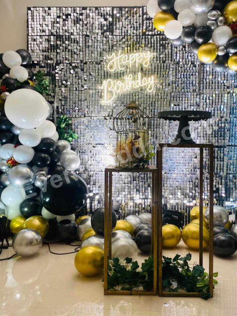 silver-shimmer-black--gold-birthday-decoration-3.jpg
