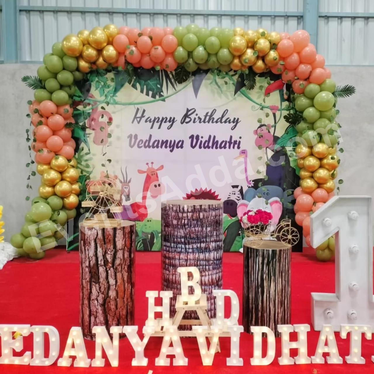 simple-jungle-safari-theme-birthday-decoration-2.jpg