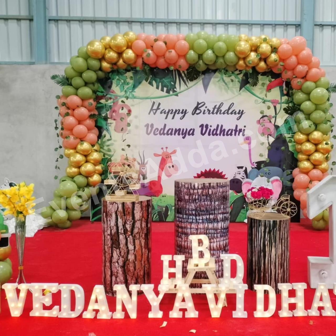 simple-jungle-safari-theme-birthday-decoration-3.jpg