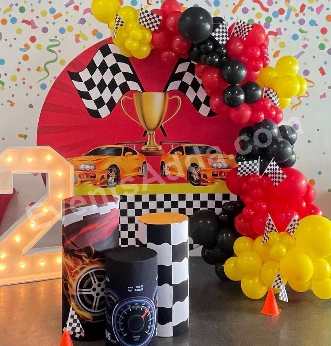 speed-racer-2nd-birthday-decoration-2.jpg