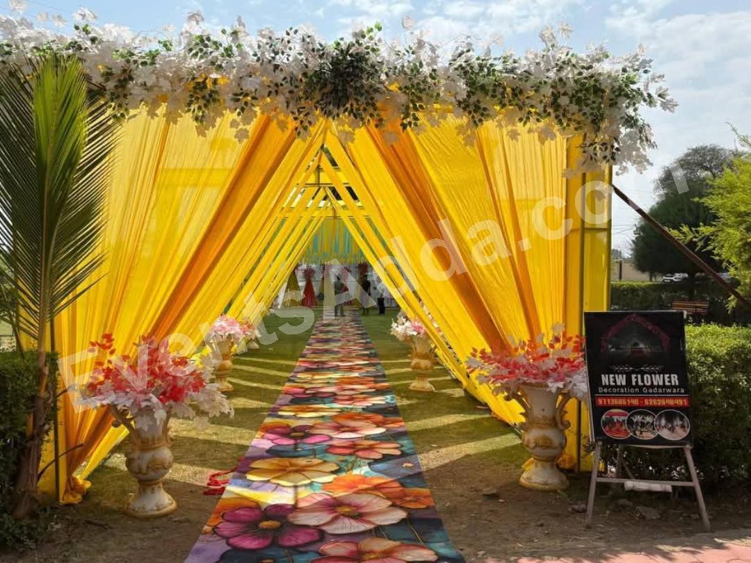 sunshine-yellow-draped-wedding-entrance-walkway-decoration-4.jpg