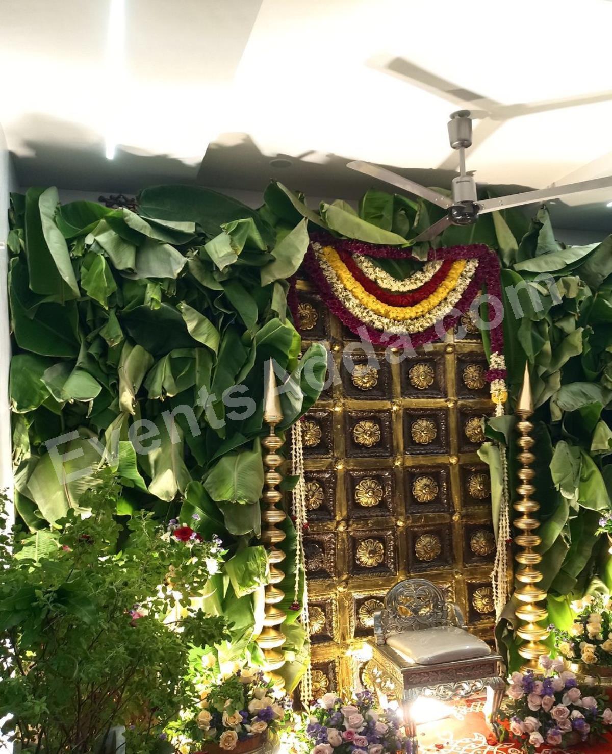 traditional-banana-leaf-entrance-haldi-decoration-3.jpg