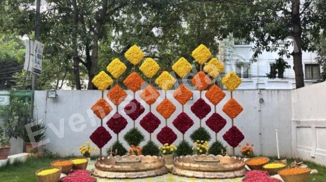 traditional-floral-diamond-backdrop-decoration-2.jpg