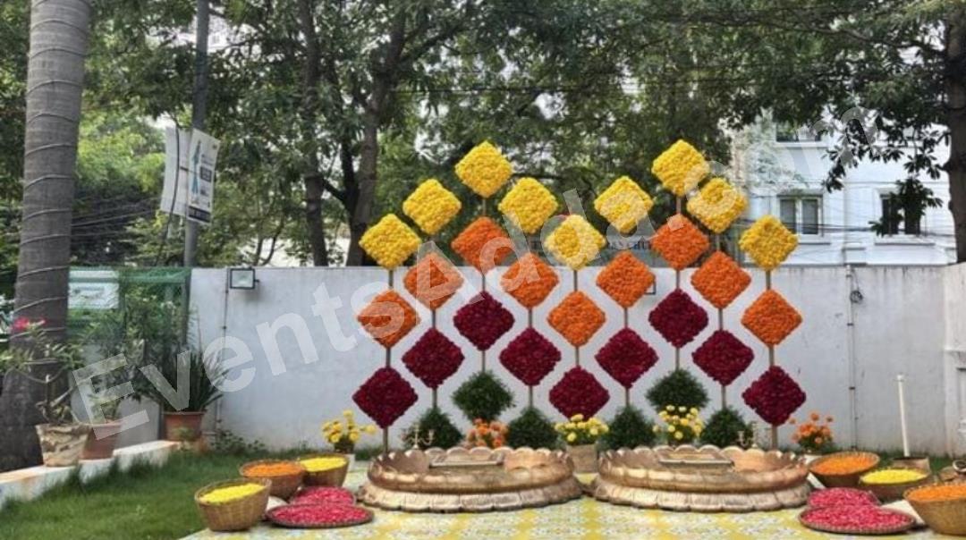 traditional-floral-diamond-backdrop-decoration-3.jpg