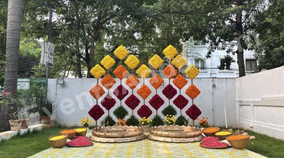 Traditional Floral Diamond Backdrop Decoration Decoration in Malaysia