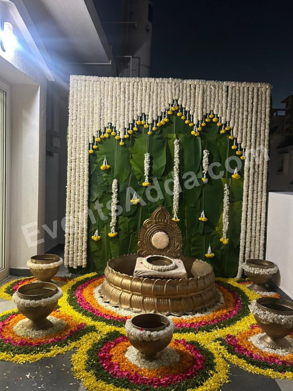 traditional-floral-pellikuthuru--haldi-ceremony-decoration-2.jpg
