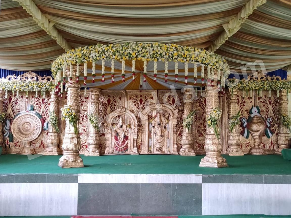 traditional-gold-mandapam-floral-decoration-2.jpg
