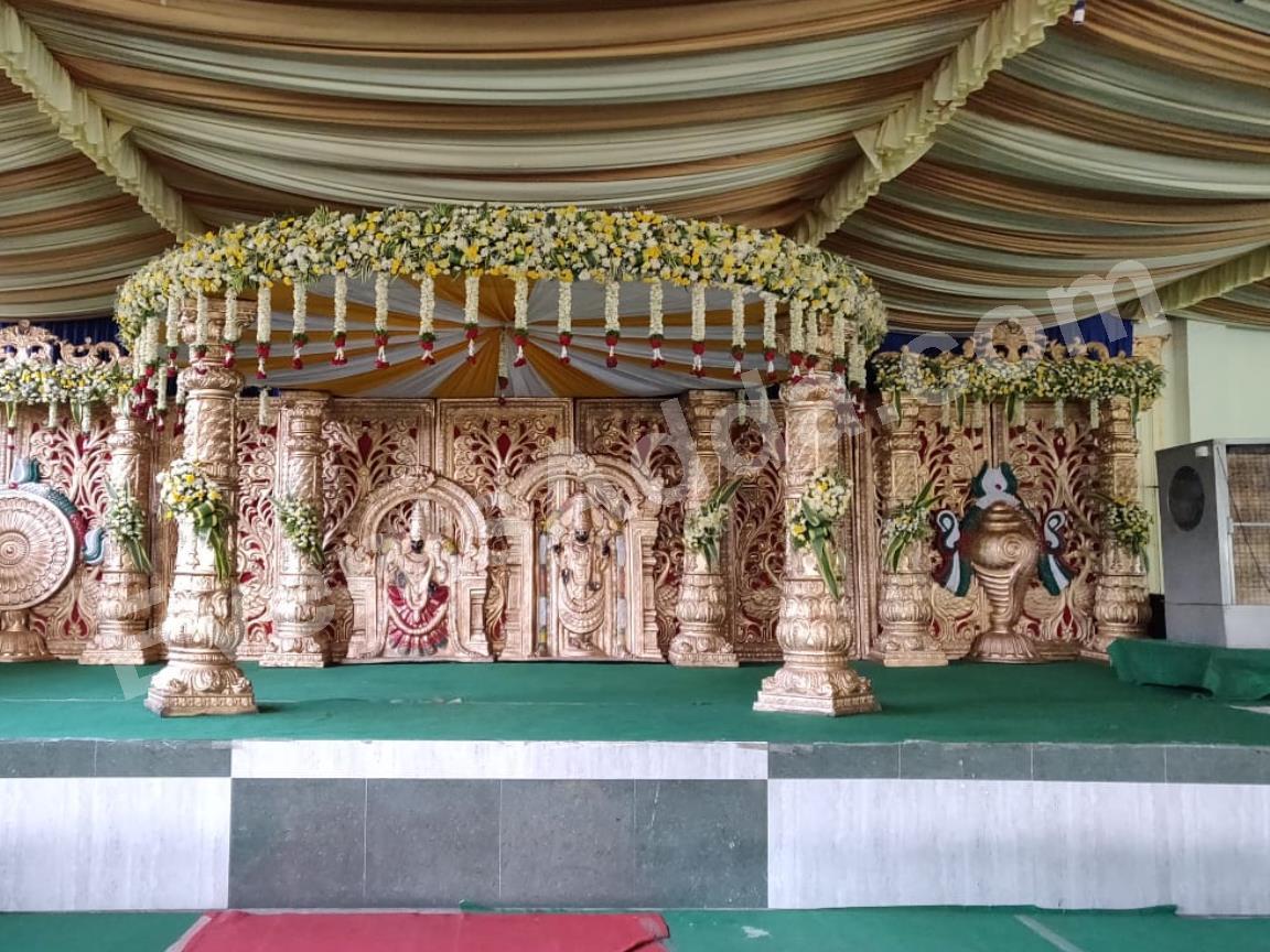 traditional-gold-mandapam-floral-decoration-4.jpg