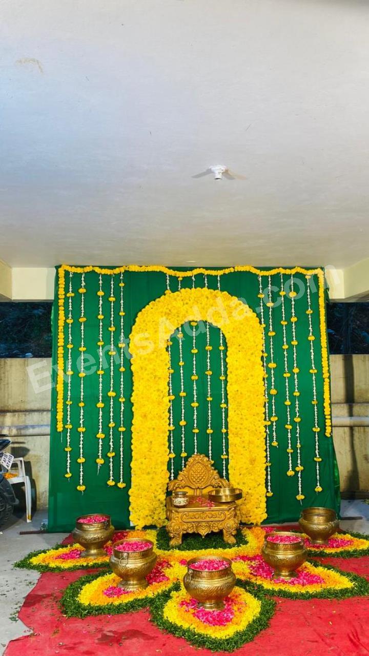traditional-haldi-ceremony-floral-decoration-3.jpg