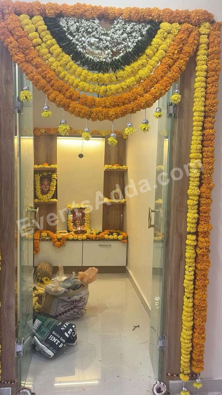 traditional-marigold-temple-entrance-decoration-4.jpg