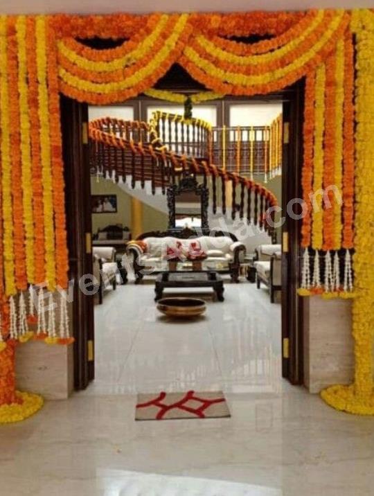 traditional-orange-and-yellow-marigold-doorway-decoration-2.jpg