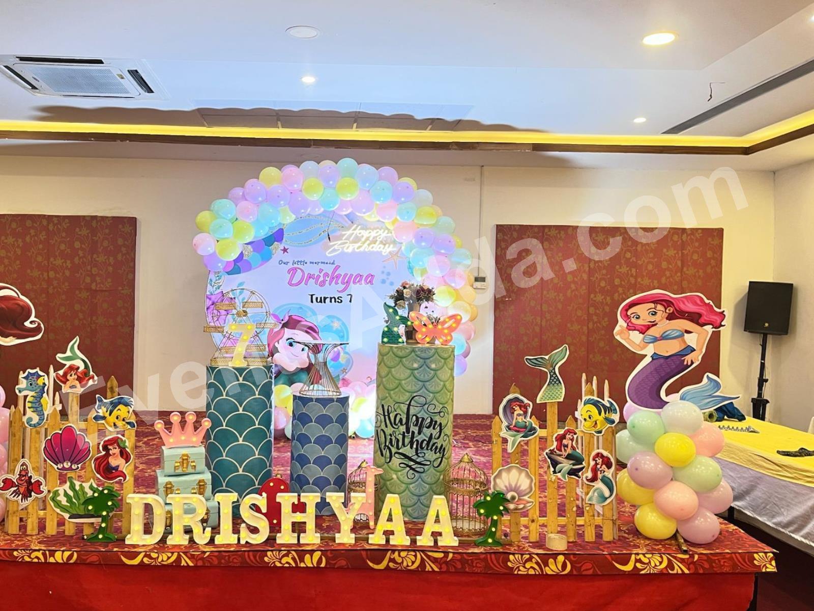 under-the-sea-mermaid-theme-birthday-decoration-4.jpg