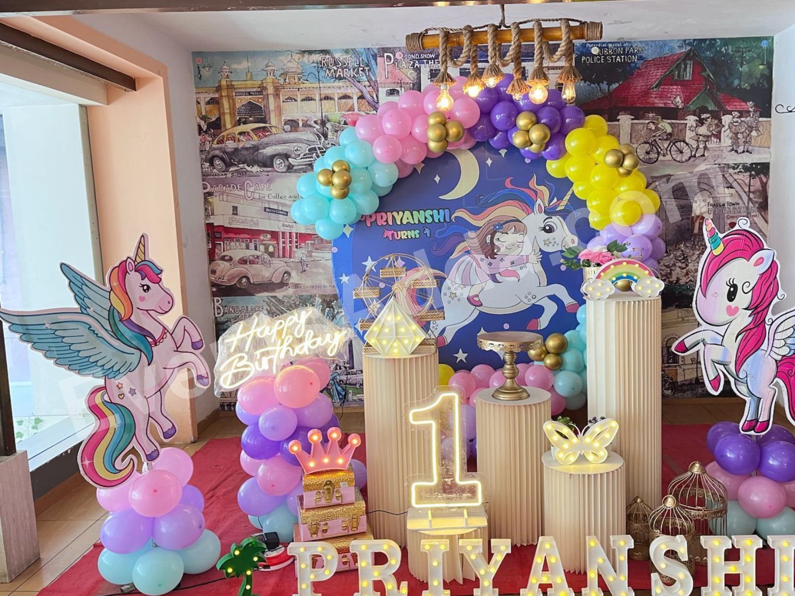 unicorn-themed-first-birthday-decoration-3.jpg