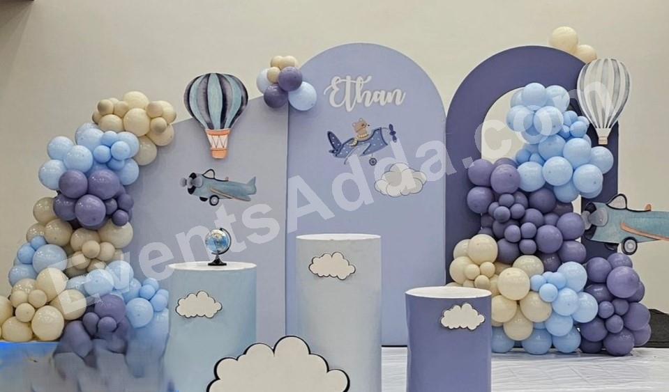 vintage-airplane-first-birthday-balloon-decoration in Gujarat