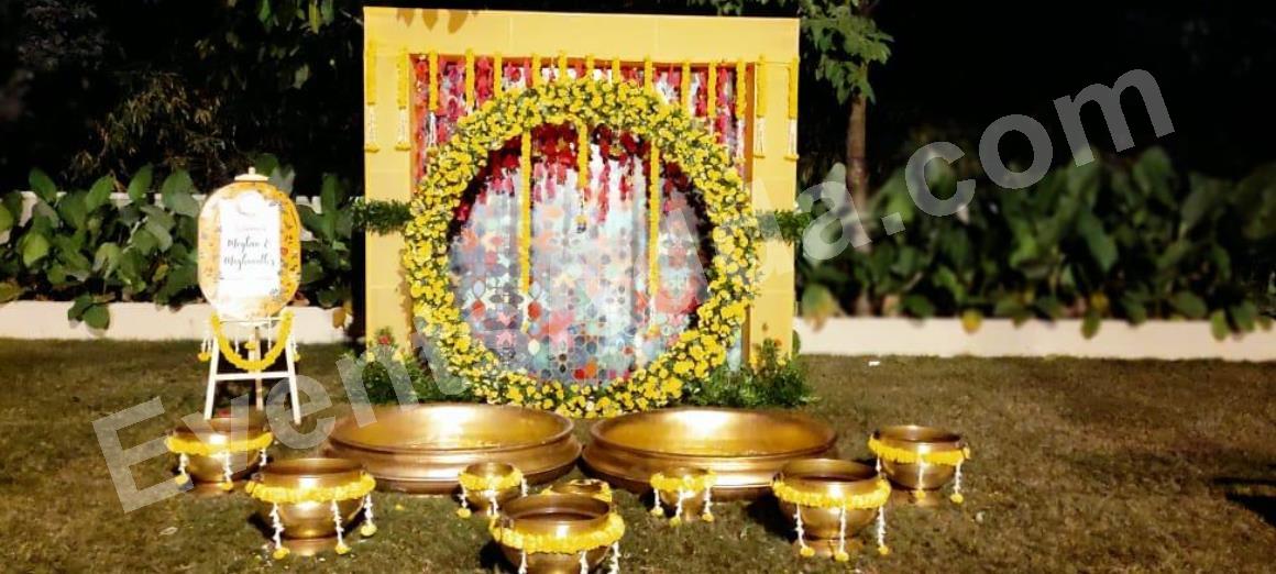 yellow-floral-haldi-ceremony-decoration-2.jpg