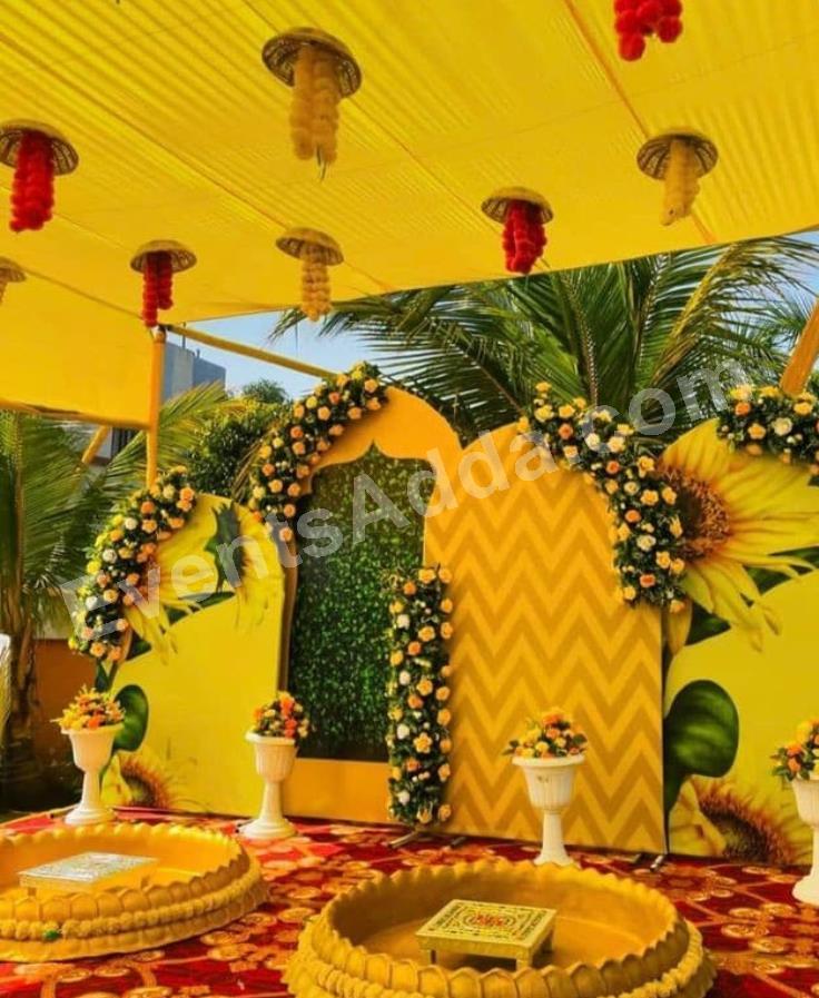 yellow-sunflower-haldi-canopy-decoration-3.jpg